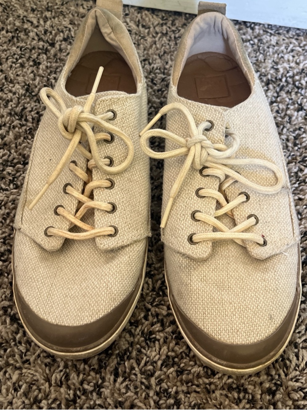 Reef Natural Canvas Lace-Up Sneakers